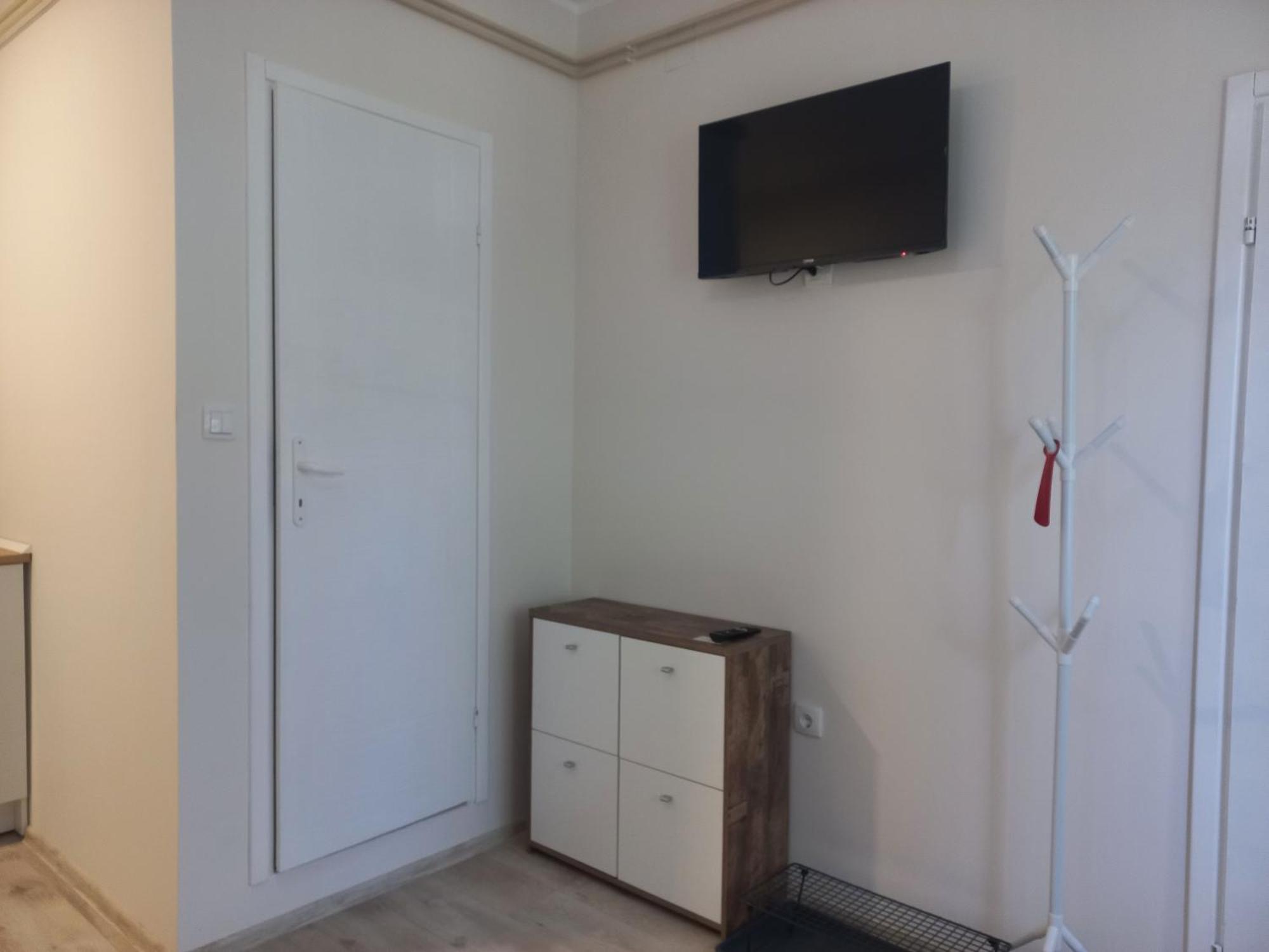 Kod Velikih Tuja Apartman Melence Kültér fotó
